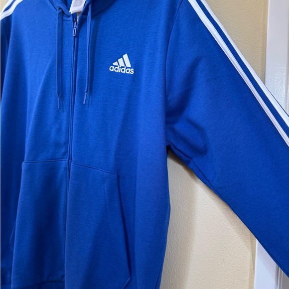 ✨SOLD✨Adidas Essentials French Terry
3-Stripes Full-Zip Hoodie ✨NWT✨ - Picture 4 of 6